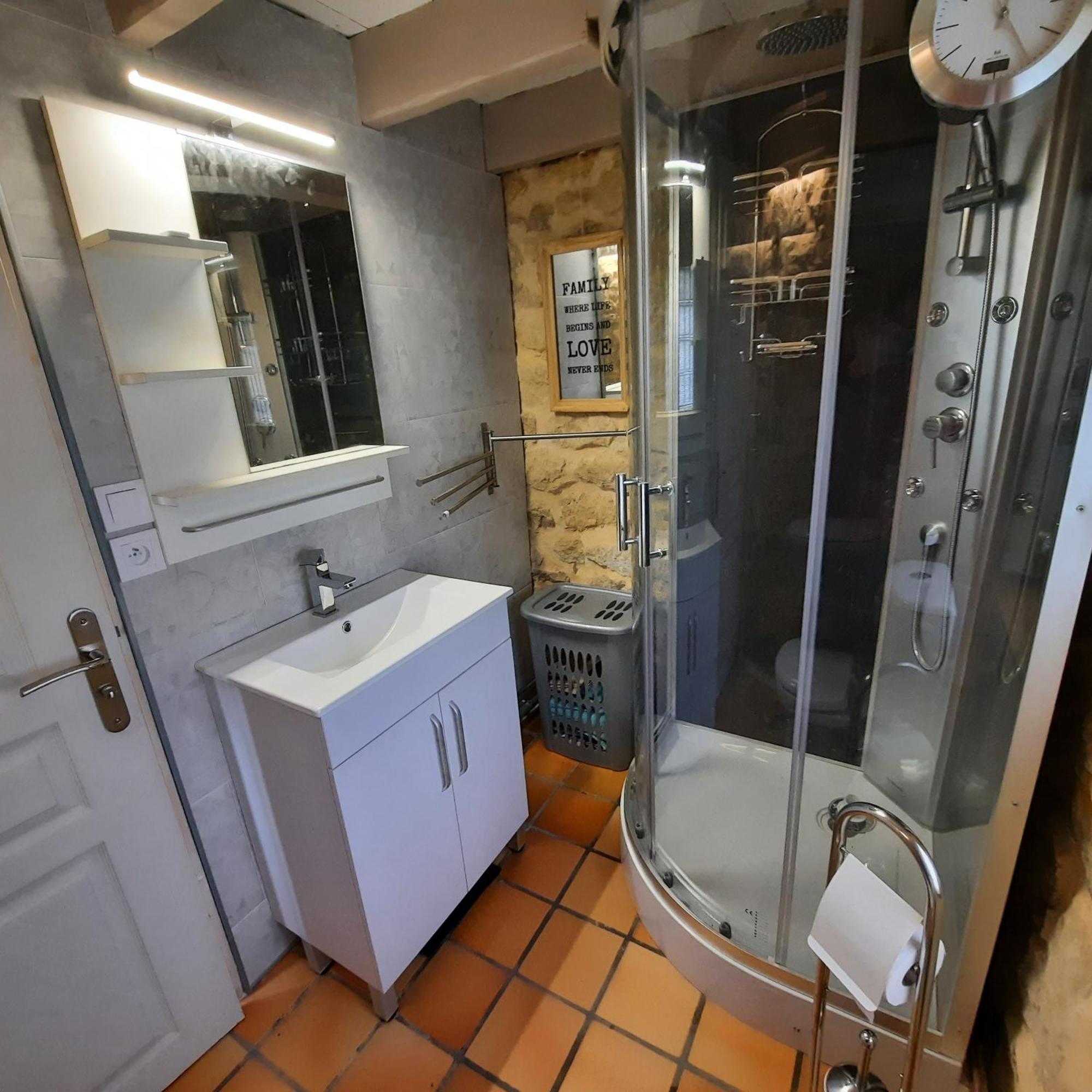 Aux Portes Du Chateau Cottage Intimiste Et Cosy A L'Abri Des Regards Propice A La Detente Rinxent Eksteriør billede